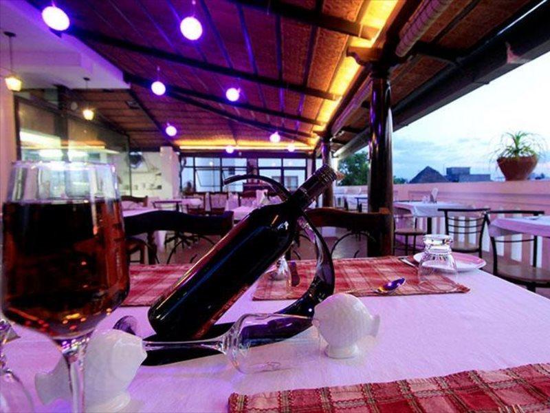 Le Chateau Pondichéry Extérieur photo