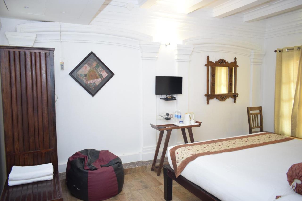 Le Chateau Pondichéry Extérieur photo