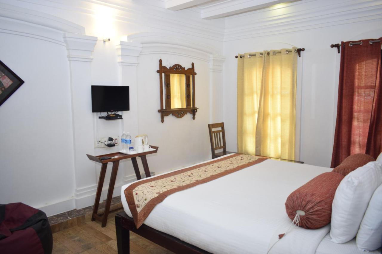 Le Chateau Pondichéry Extérieur photo