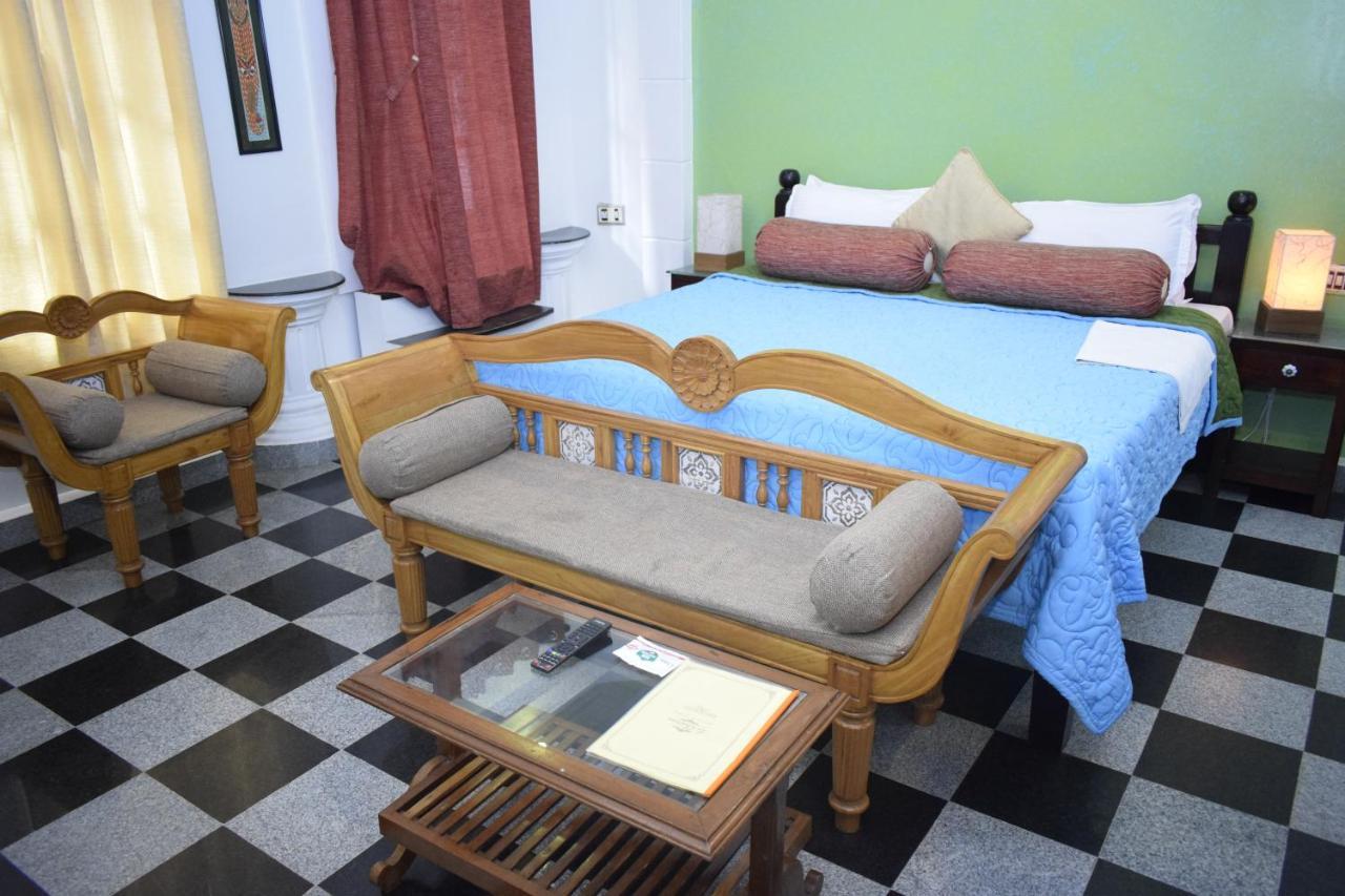 Le Chateau Pondichéry Extérieur photo