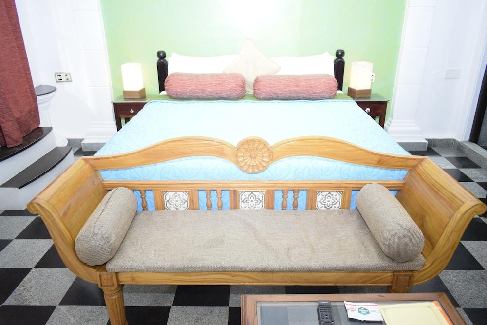 Le Chateau Pondichéry Extérieur photo
